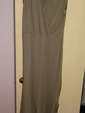 Rachel Zoe Gray Solid Knit Maxi Dress Ruched V-Neck Sleeveless Pullover L